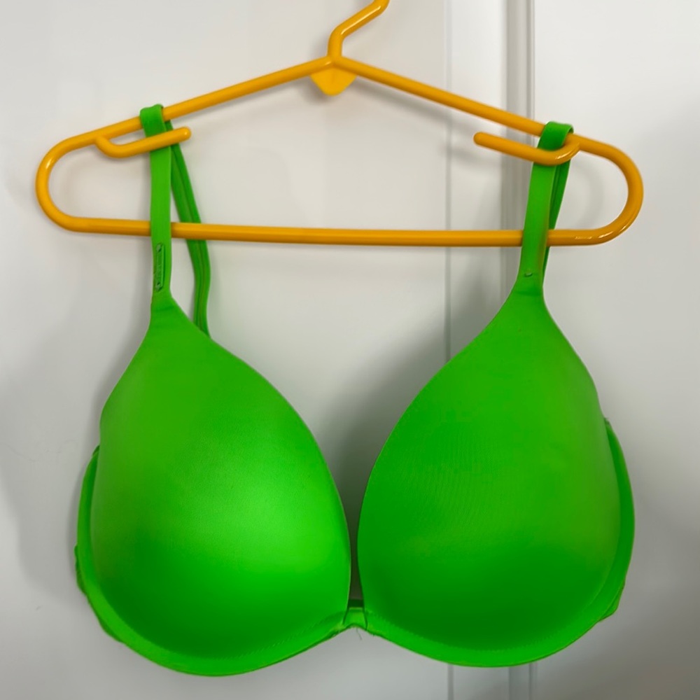 Neon green bra, 34D